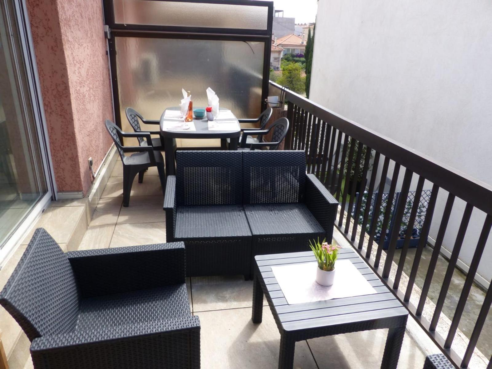 T2 Echap'belle Mousquetaire - Terrasse Clim Wifi - 100m De La - Capitalchic Services Appartement *