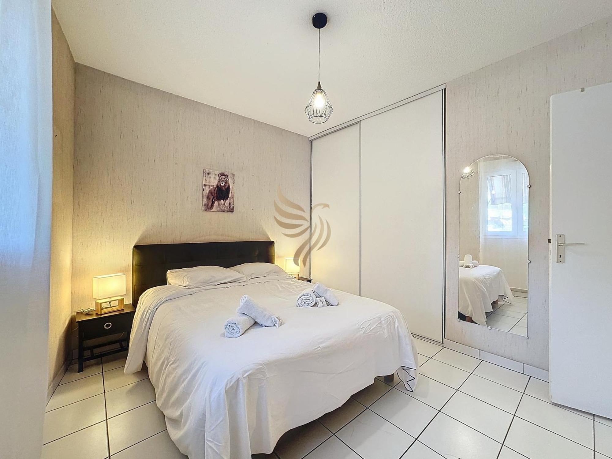 Appartement T2 Echap'belle Mousquetaire - Terrasse Clim Wifi - 100m De La - Capitalchic Services Fréjus
