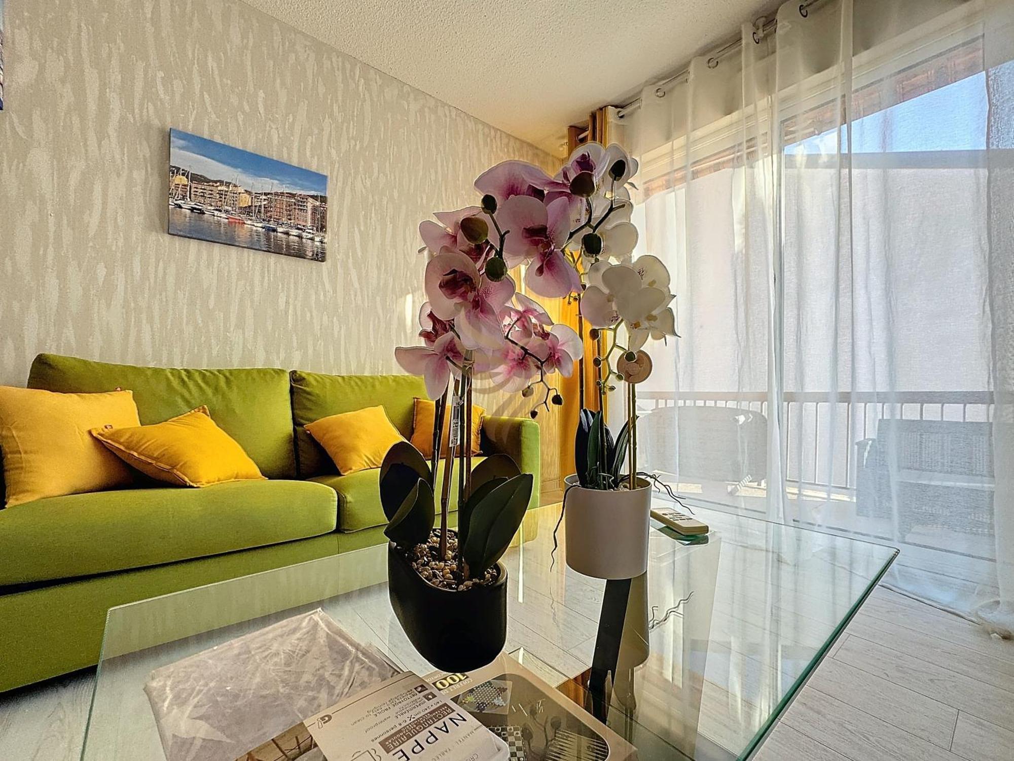 T2 Echap'belle Mousquetaire - Terrasse Clim Wifi - 100m De La - Capitalchic Services *